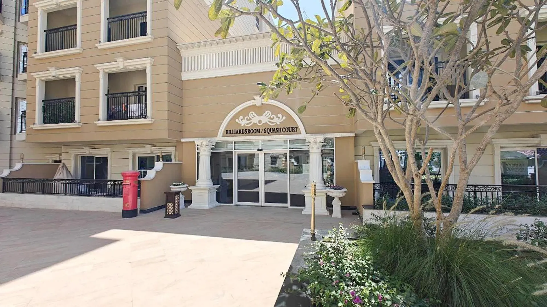 An Oasis Studio That Is Home Away From Home Dubai Apartment